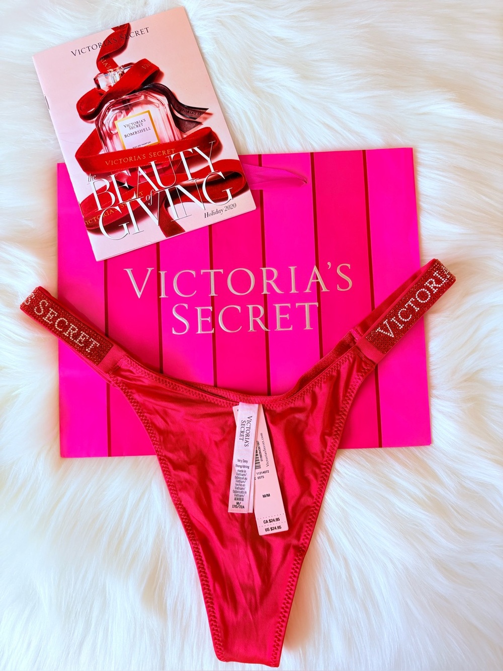 ❤️❤️Victoria’s Secret logo shine strap panty (M)❤️❤️